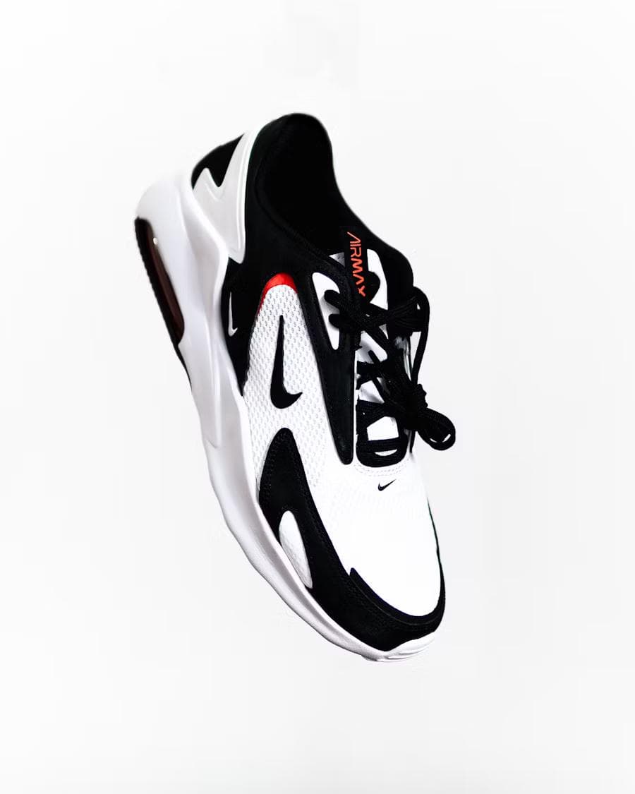 Nike Air Max 270 - Black White